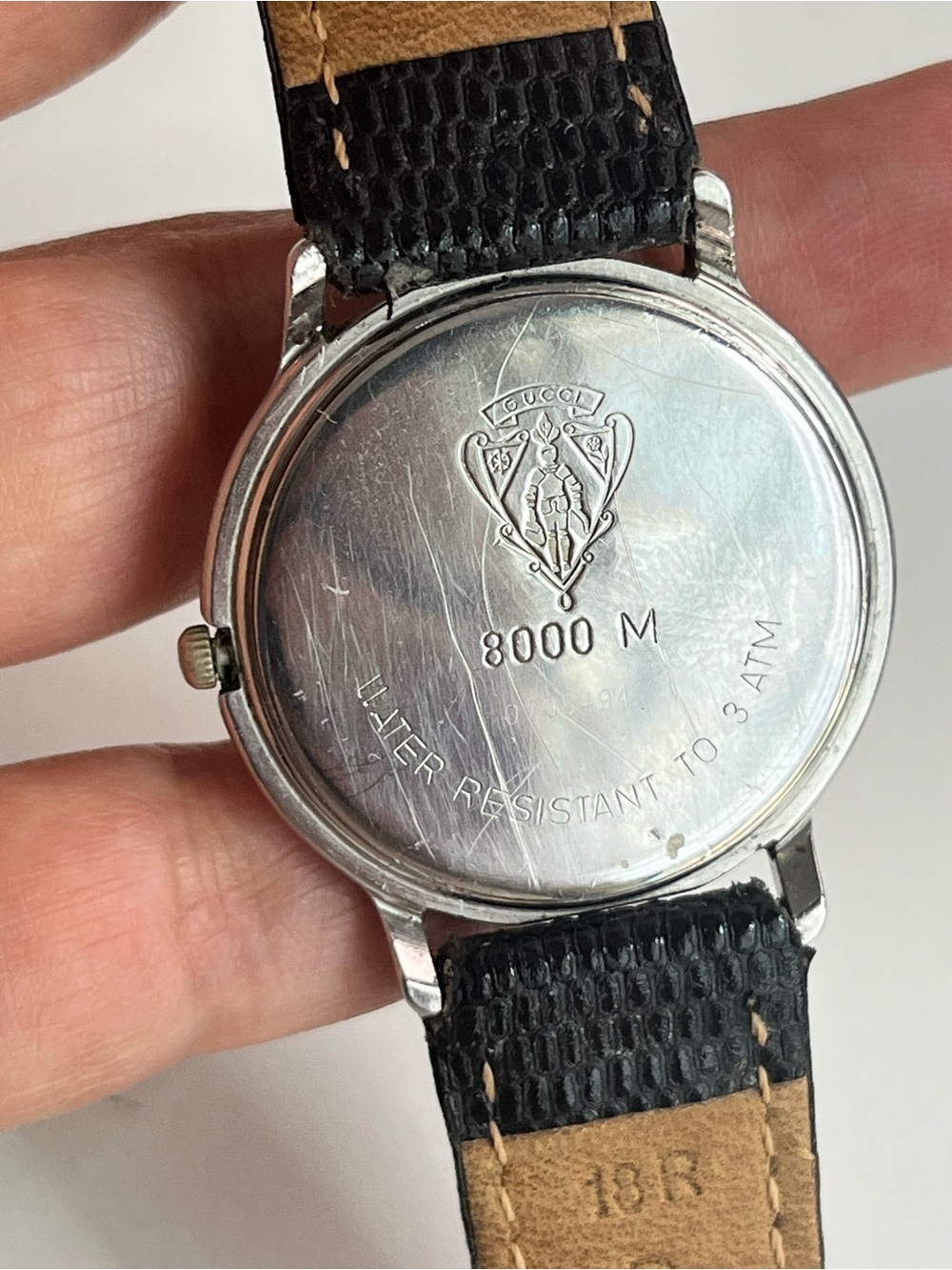 GUCCI 8000M gold plated Men’s watch. - Picture 14 of 15